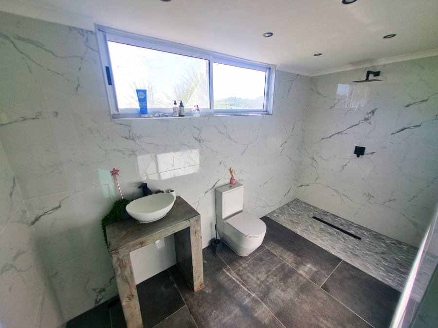 9 Bedroom Property for Sale in Long Acres Country Estate Western Cape